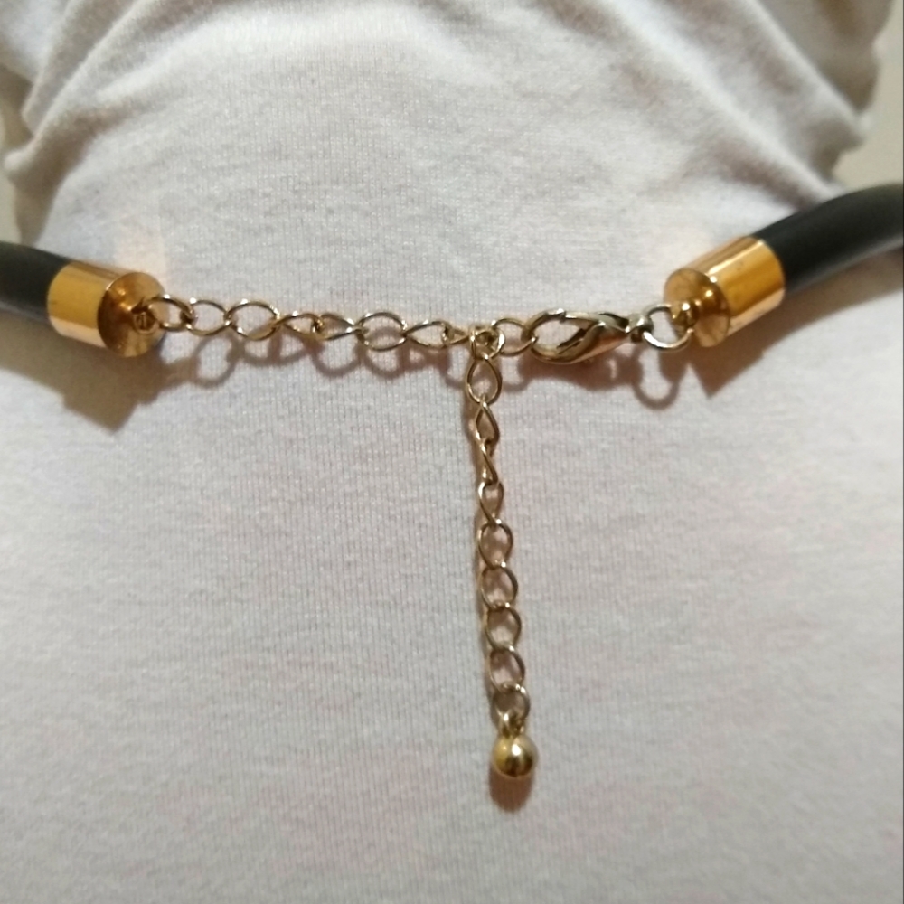 Necklace - Picture 3 of 5